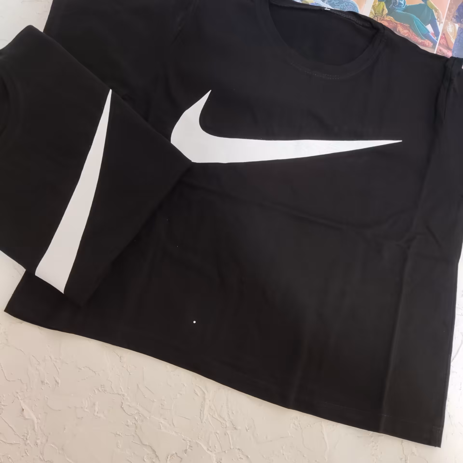 کراپ مشکی طرح نایکی .ارسال رایگان .مناسب باشگاه و تیپ اسپرت