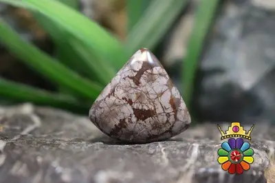 جاسپر قهوه ای