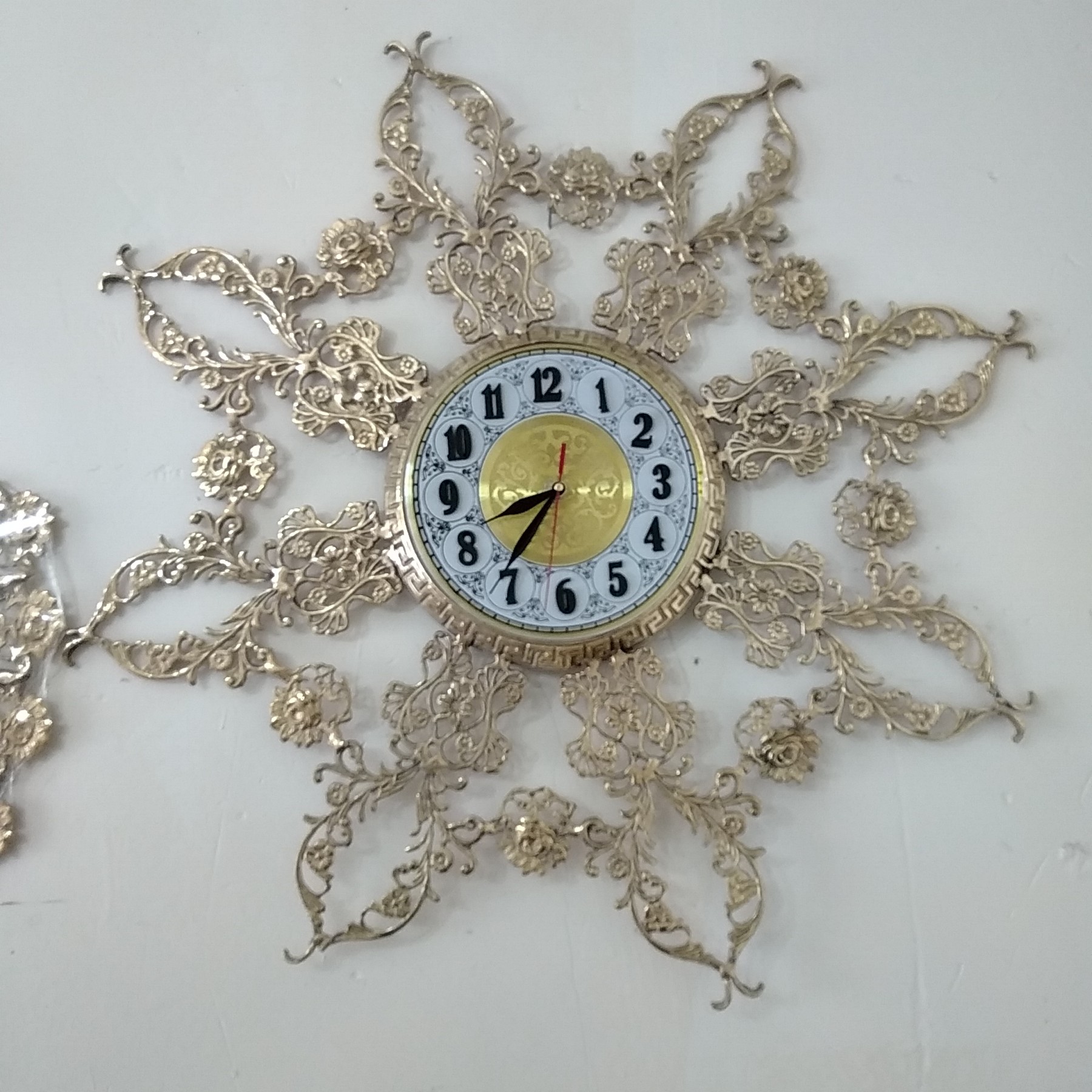 ساعت دیواری مدل خورشیدی 