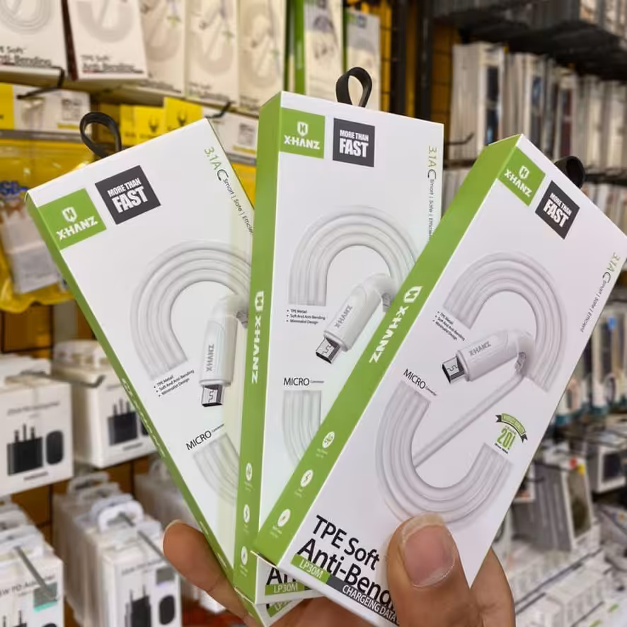 کابل شارژ سیلیکونی X-HAN
قابلیت فست شارژ و Quick Charge 
شدت جریان خروجی 3.1 آمپر
طول کابل  1 متر