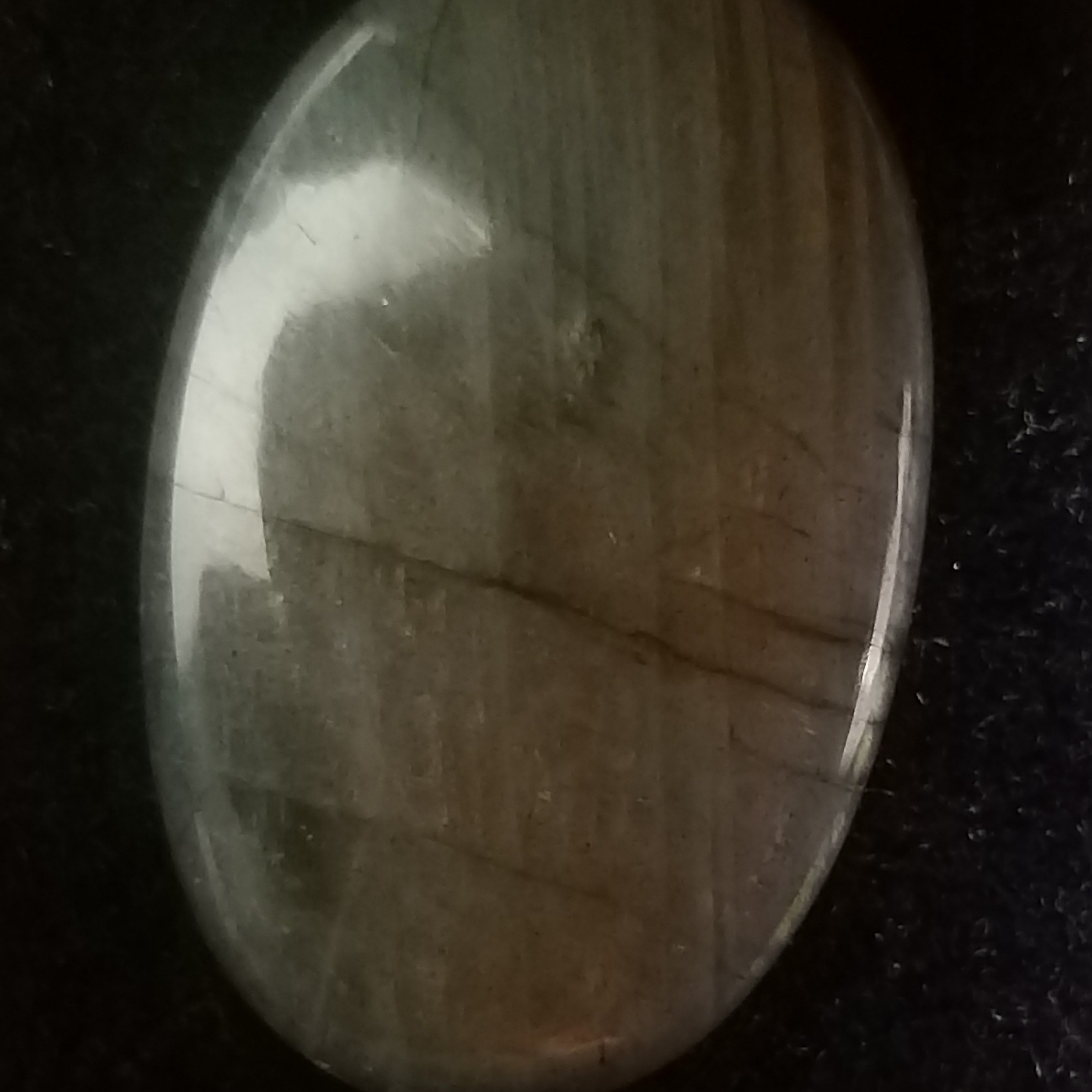 سنگ لابرادوریت به شکل بیضی بزرگ    L40