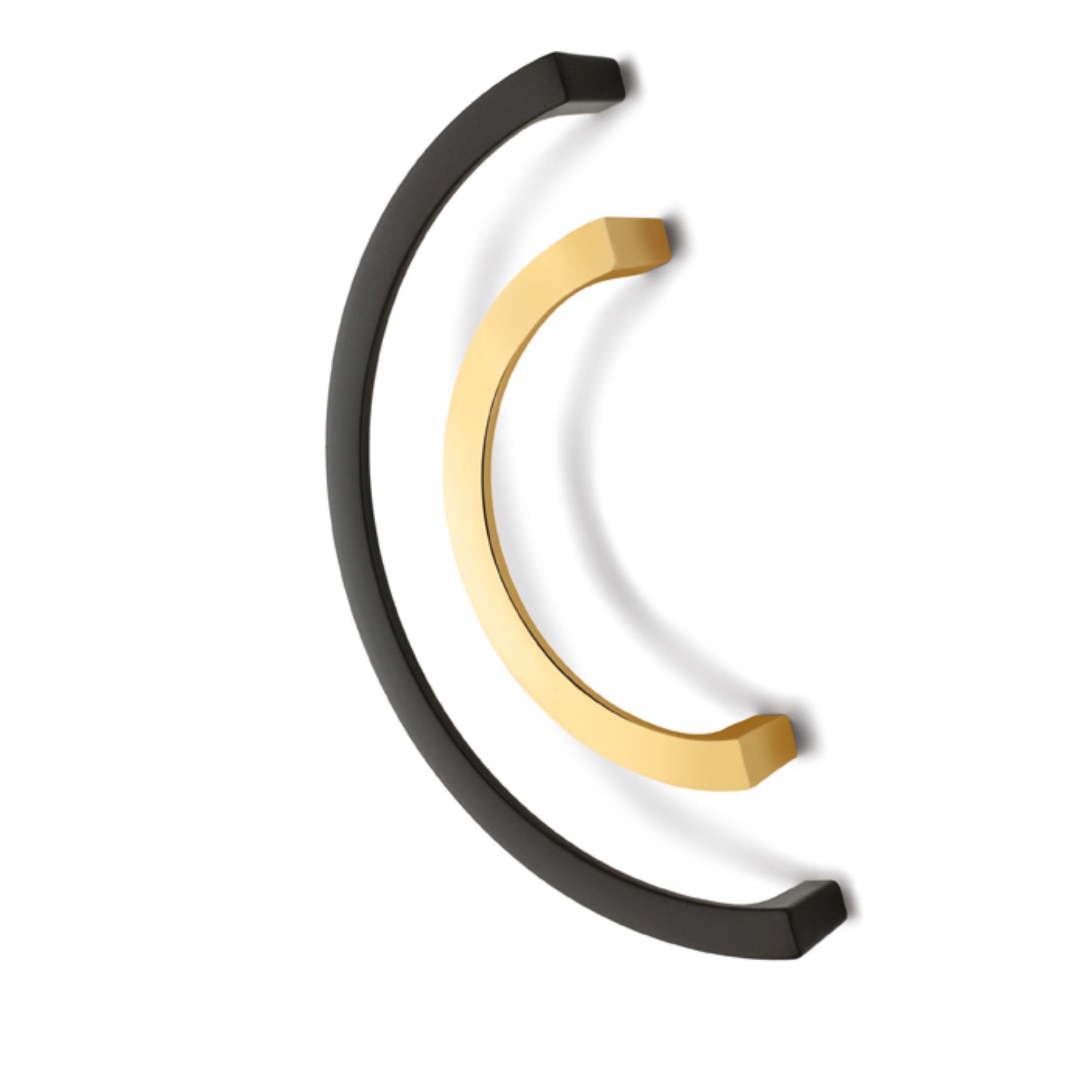 دستگیره نیم دایره کد B 139 ساخت ترکیه رنگ طلایی براق سایز 96 میلی متر