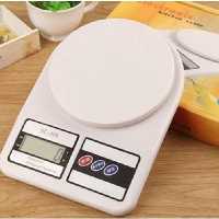 ترازو دیحیتال همراه با باطری