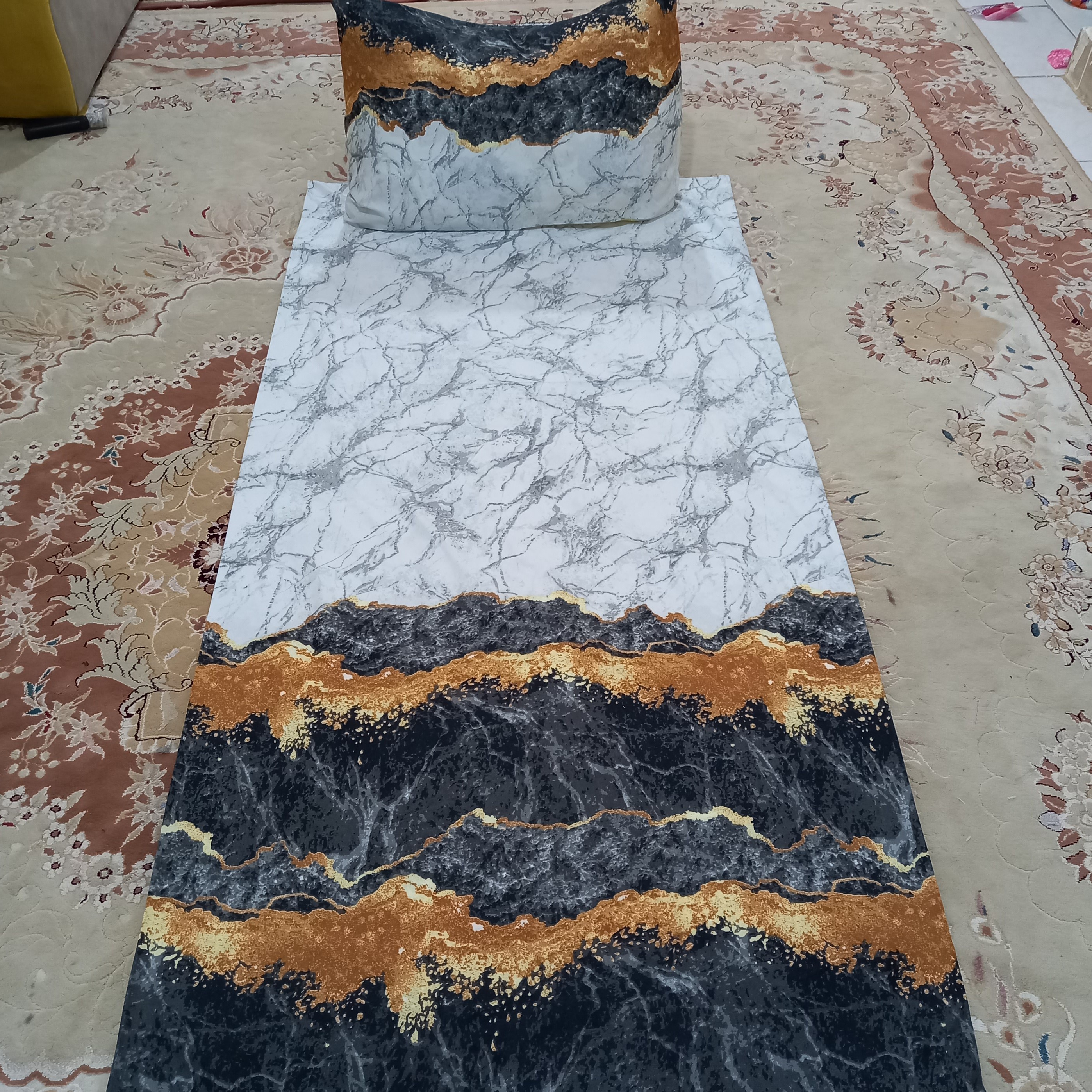 ست روتشک زمینی و روبالشتی طرح ماربل سنگی