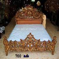 سرویس خواب کد 700 چوب راش شامل تخت-پاتختی – دراور- قاب اینه