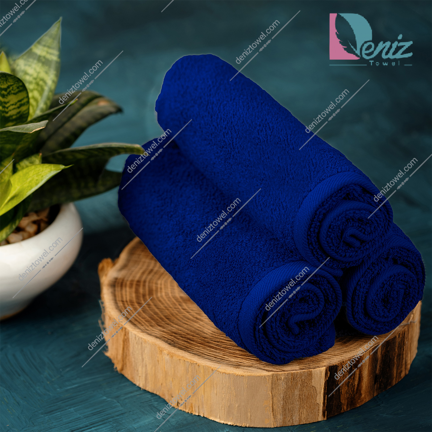 حوله دستی بسته سه عددی ساده رنگ آبی تیره