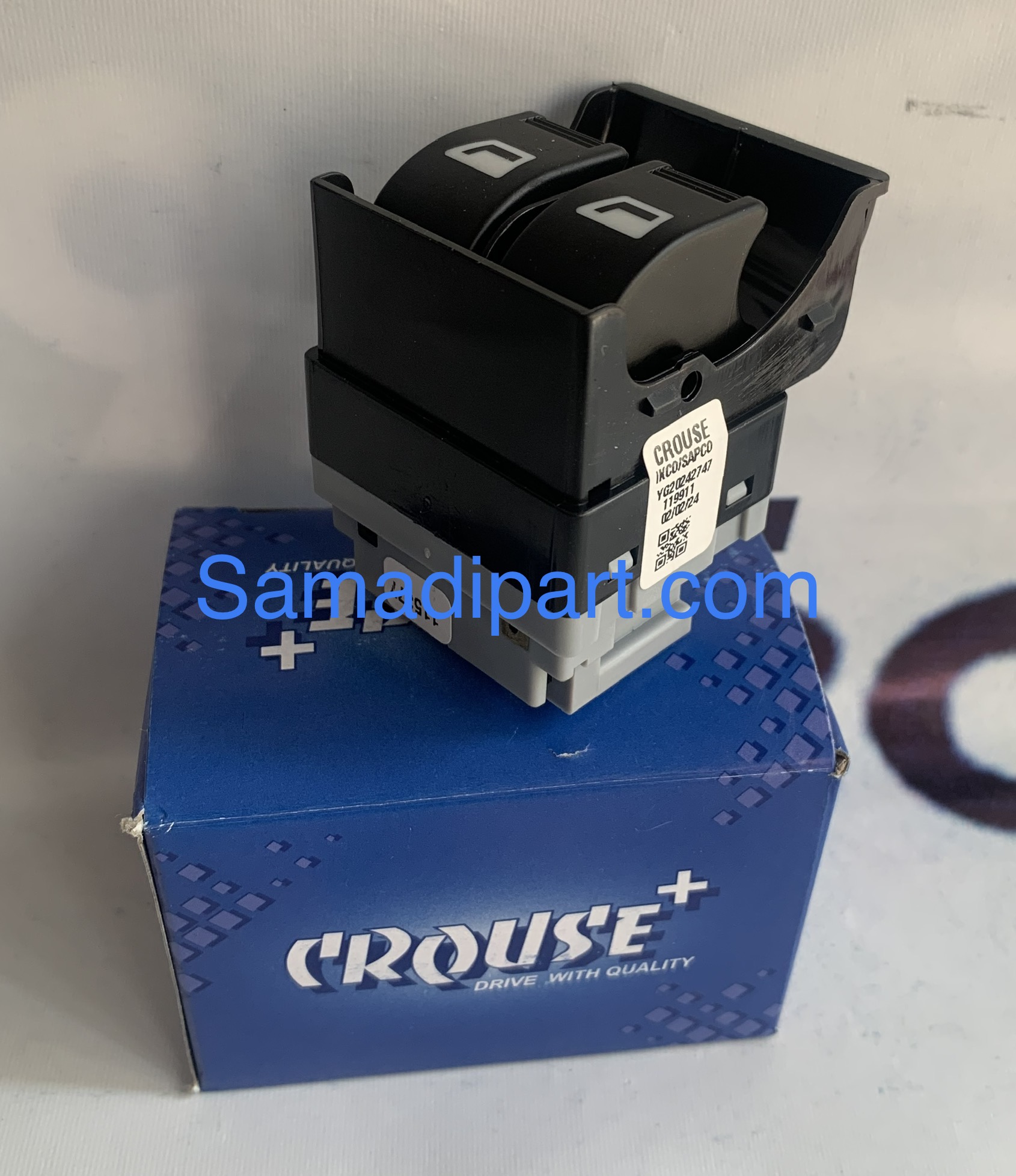 کلید شیشه بالابر عقب دو پل پارس نور سفید و پژو جدید کروز (CR33031601)