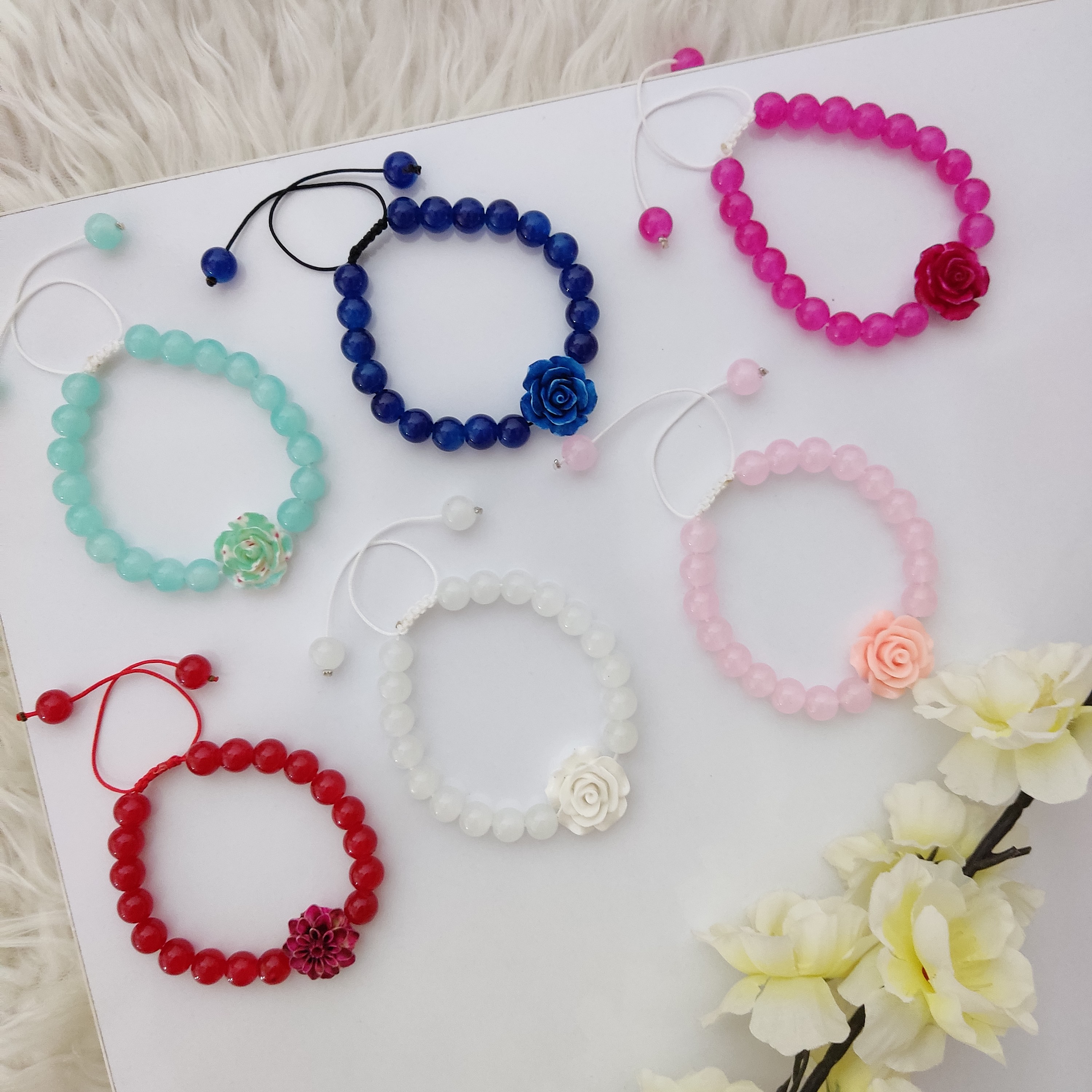 دستبندبامهرههای آبرنگ