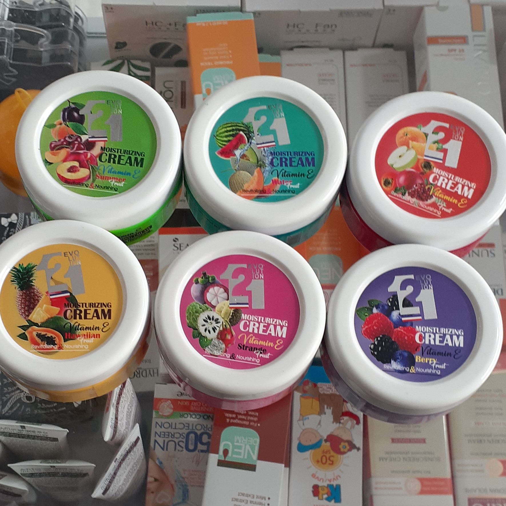 کرم کاسه ای 130 میل  آبرسان و مرطوب کننده