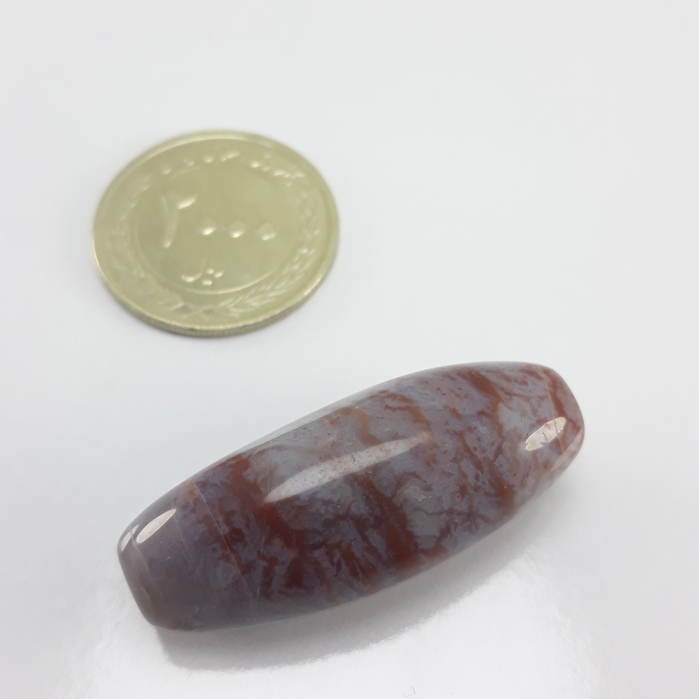 مهره عقیق شجر خزه ای خاص معدنی یک طرفش سوراخ داره برای ساخت  گردنی