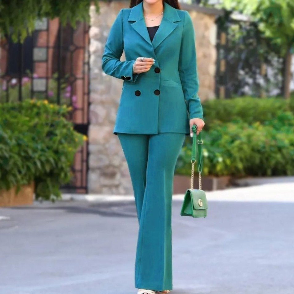 کت و شلوار مازراتی  نخ توئیست. در رنبگندی    ،