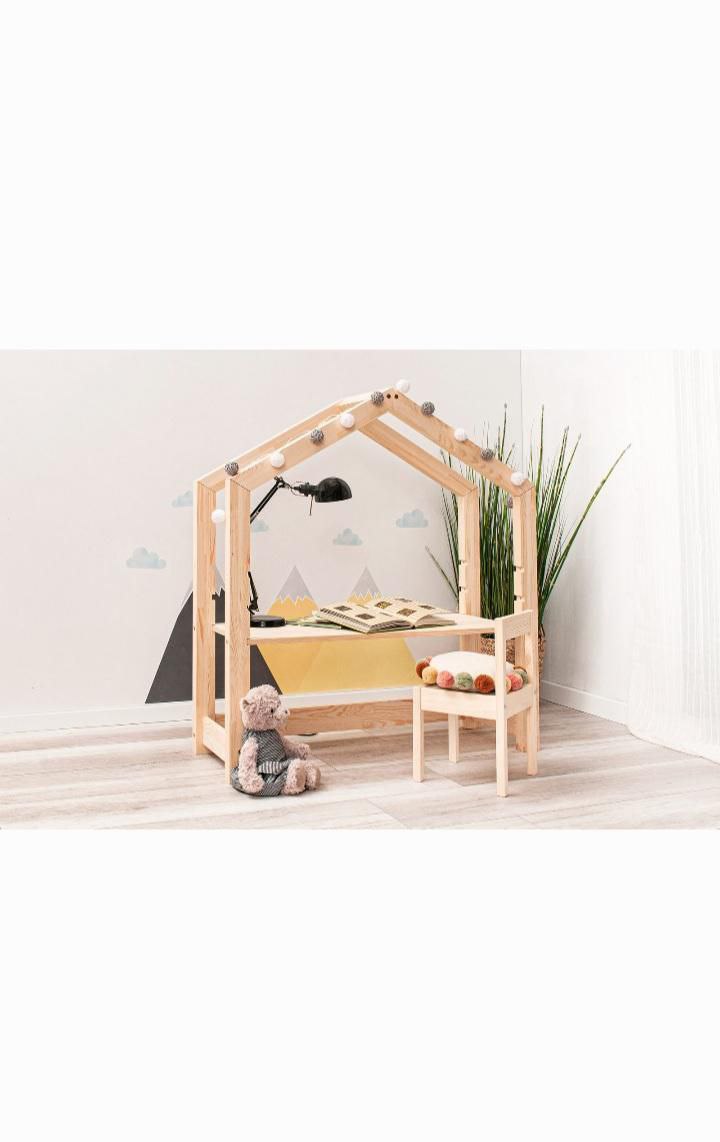 میز تحریر و صندلی تمام چوب کودک و نوجوان طرح کلبه