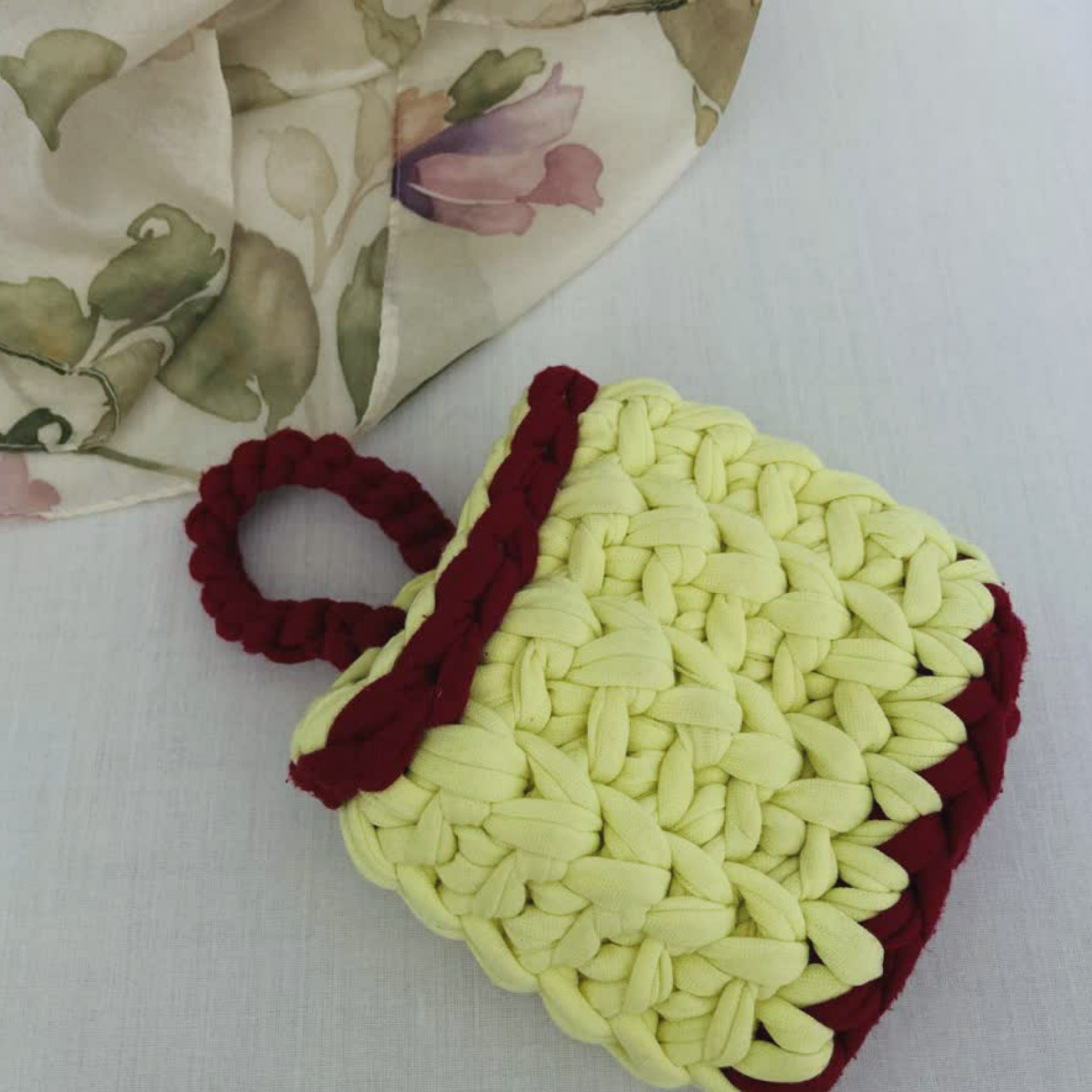 جا شارژر تریکو