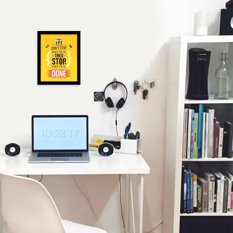 تابلو مدل دکوراتیو طرح انگیزشی ایستادن فقط در زمان پایان