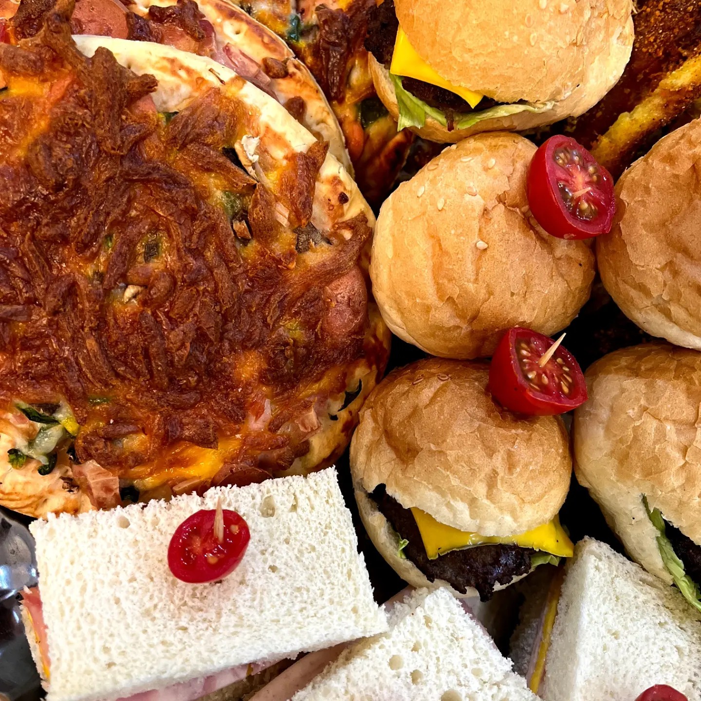 سینی فینگر فود 1   