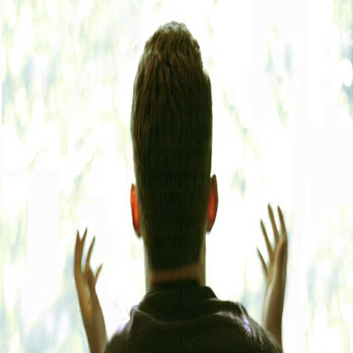 خرید و دانلود عکس مردی با دستان باز در مقابل نور مناسب محتوا روانشناسی | پیک فاکس | Pic Fox