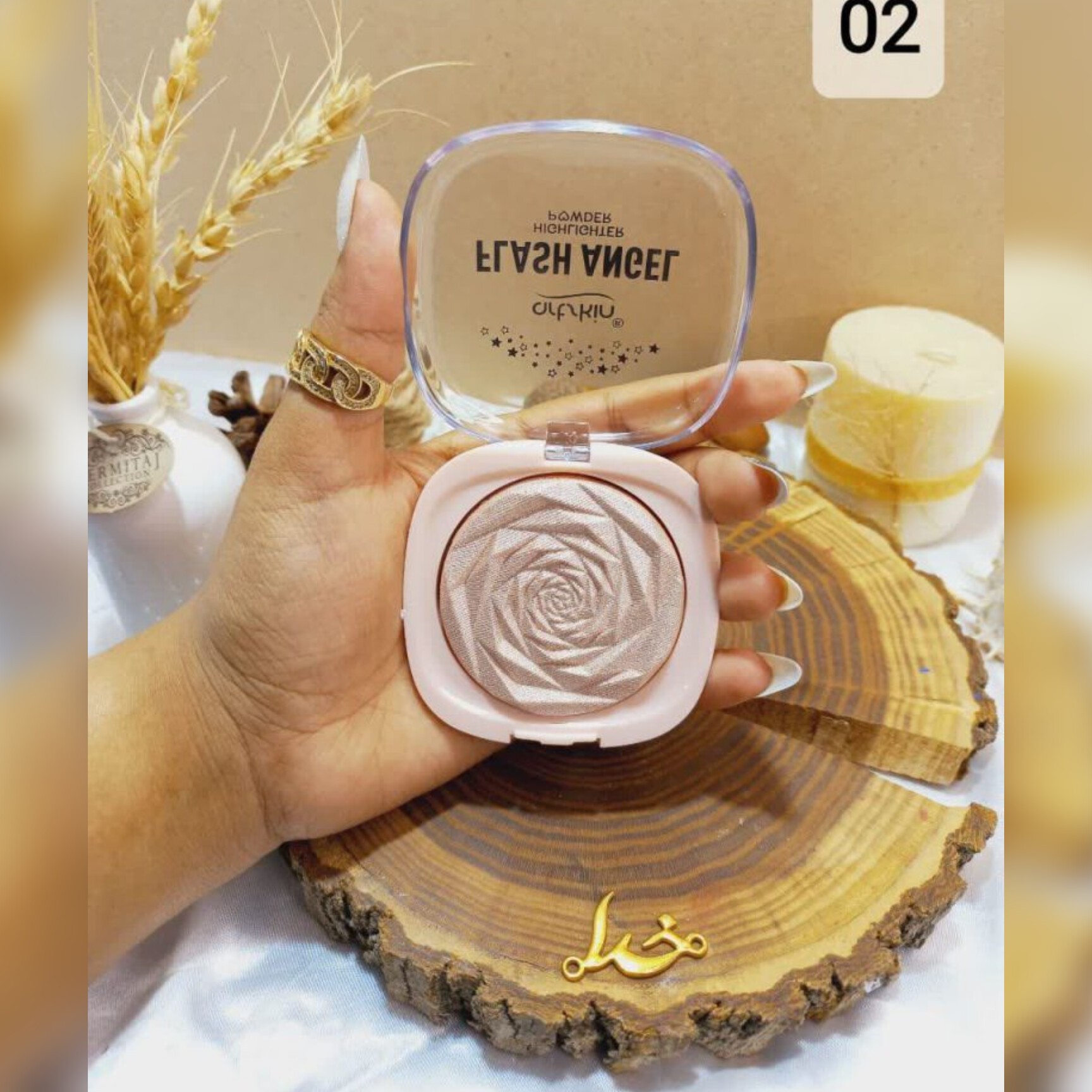 رژگونه مدل گل آرت اسکین