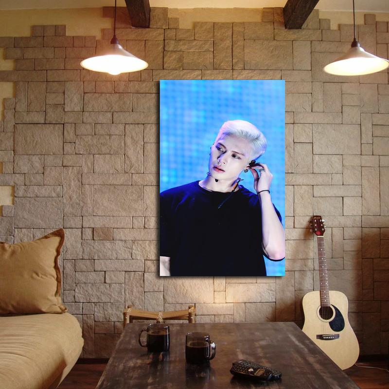 تابلو شاسی مدل جکسون وانگ کد 3 | دنیای قاب