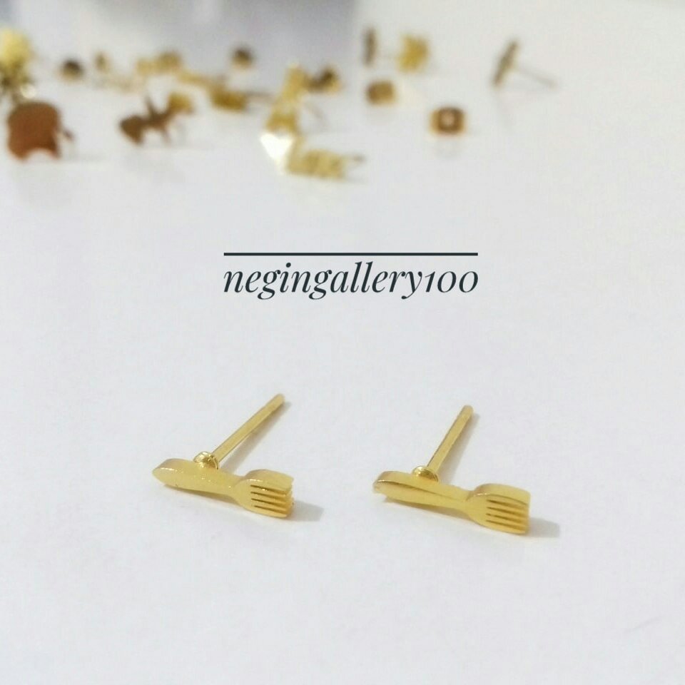 گوشواره طرح چنگال