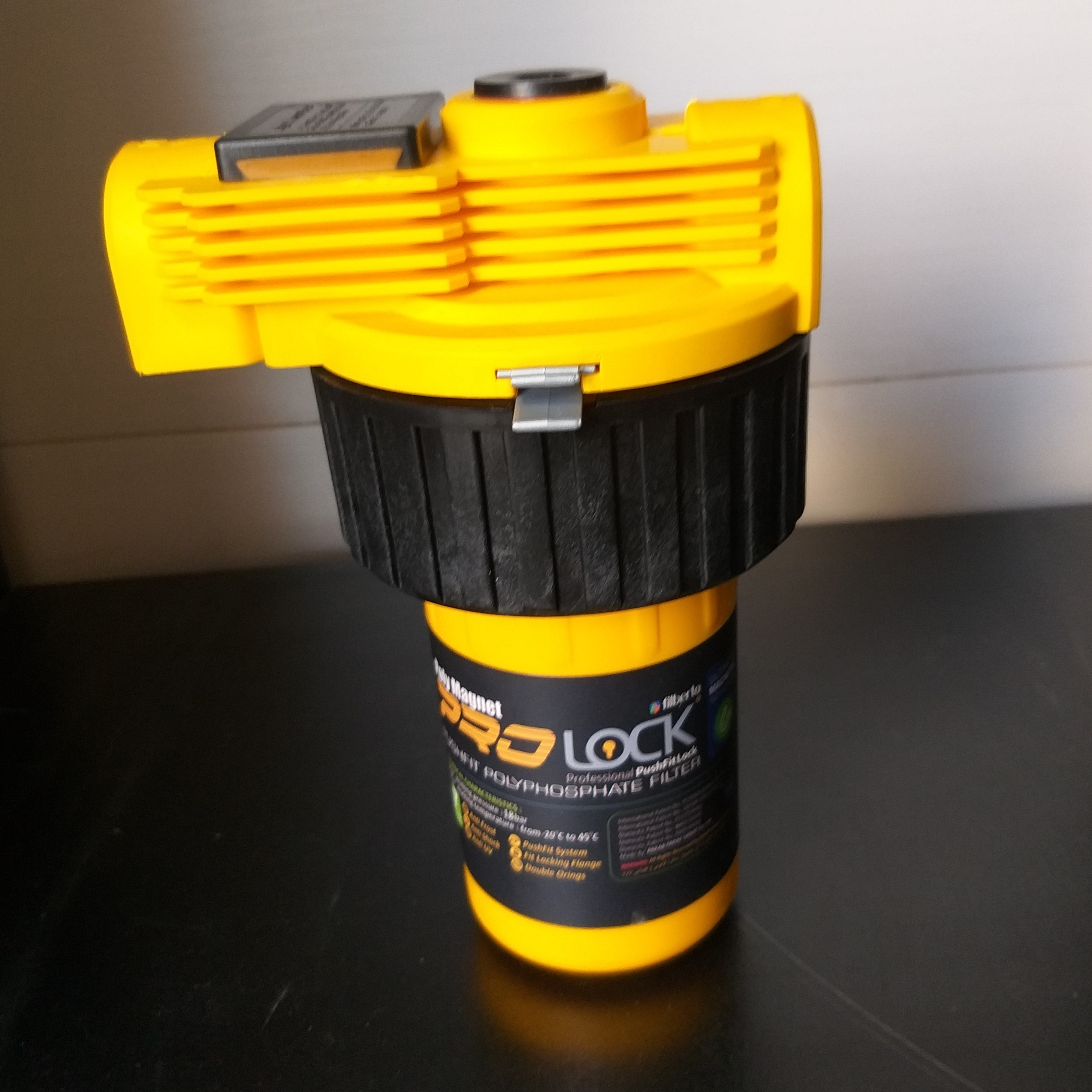 فیلتر پلی مگنت (ضد رسوب)فیلبرتو (filberto)اصلی .پکیج و آبگرمکن مدل پرو لاک prolock دارای 7 سال گارانتی