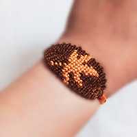 دستبند دوستی بافت طرح پاییزی برگ تک 