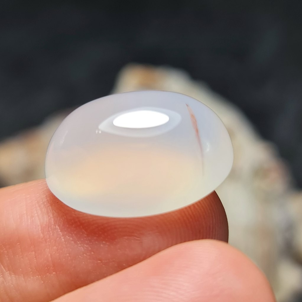 نگین فوق العاده سنگ زیبای عقیق نباتی خوش رنگ اصل معدنی 
کد 26662
