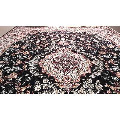 فرش ماشینی زمرد مشهد مدل SOR001 زمینه سورمه ای