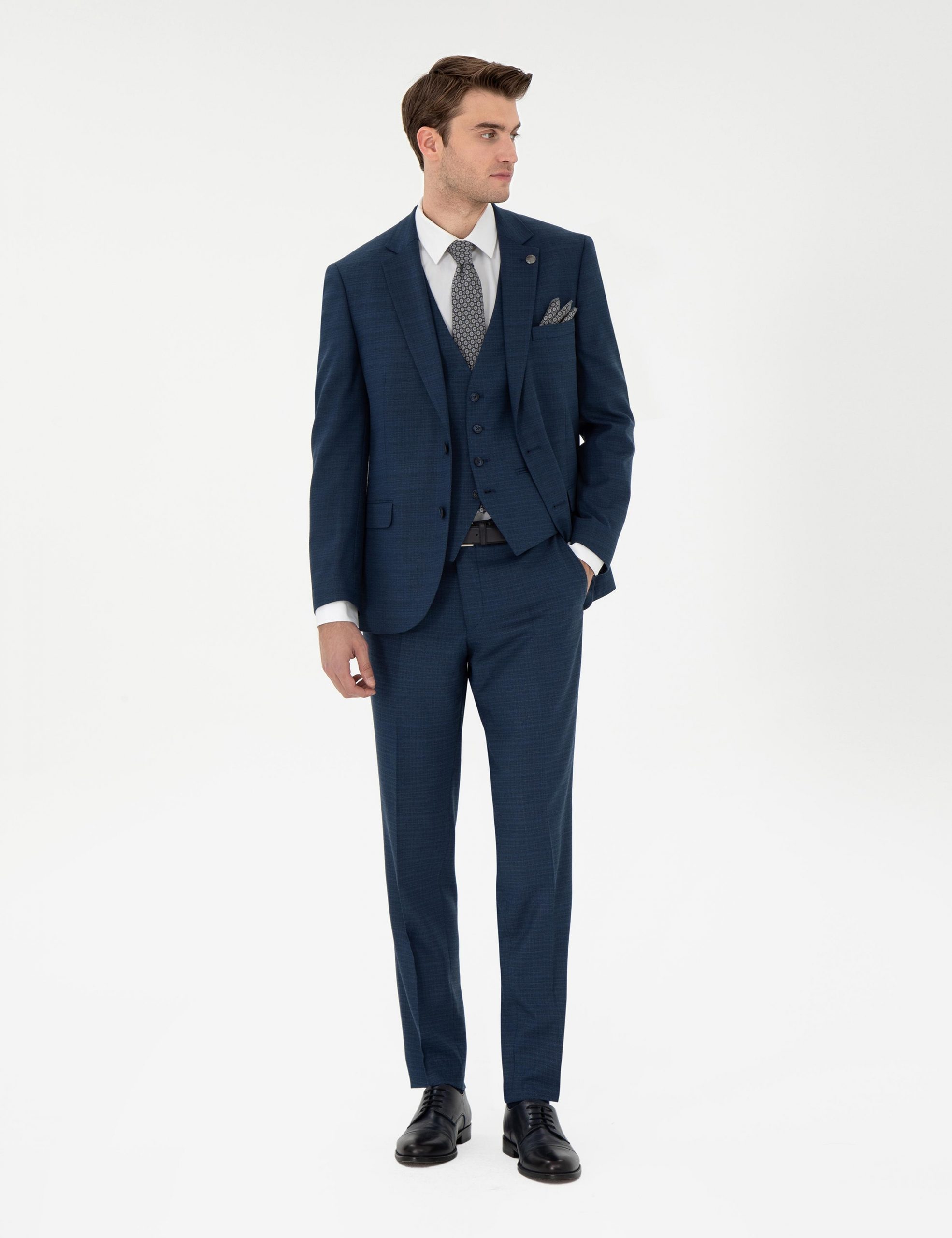 کت و شلوار مردانه سرمه ای پیرکاردین - فروشگاه لباس شهرمون