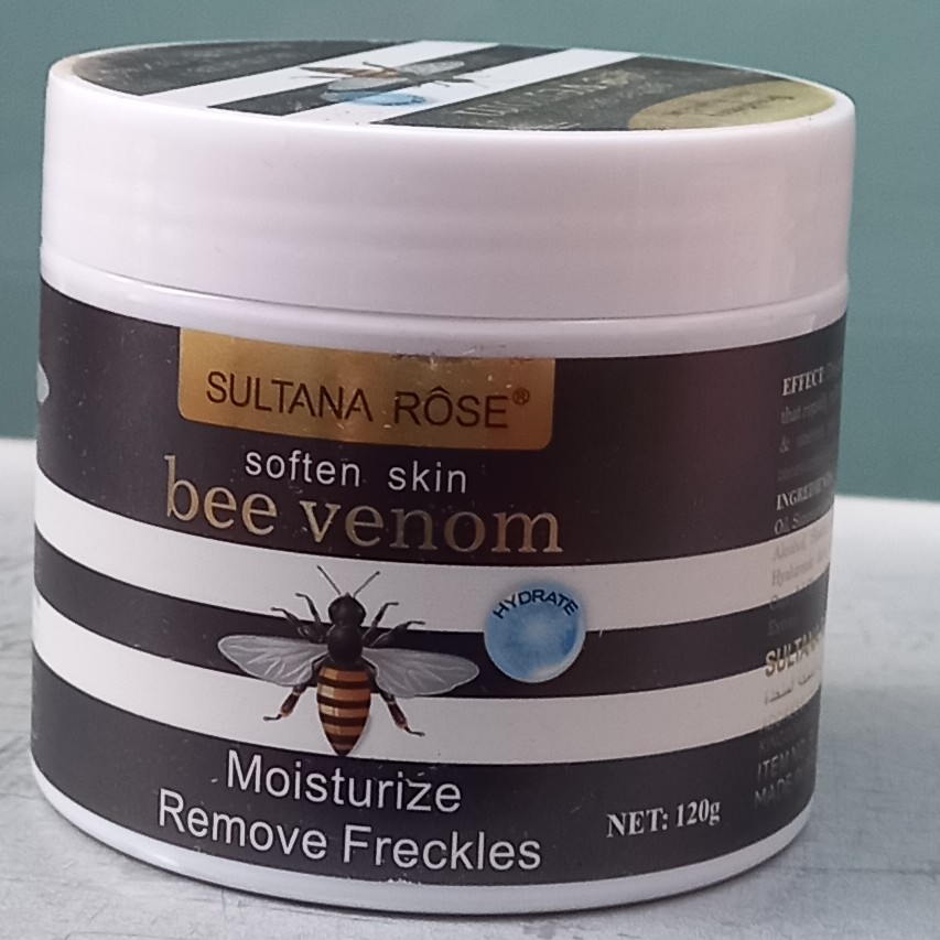 کرم آبرسان وروشن کننده هیدرات