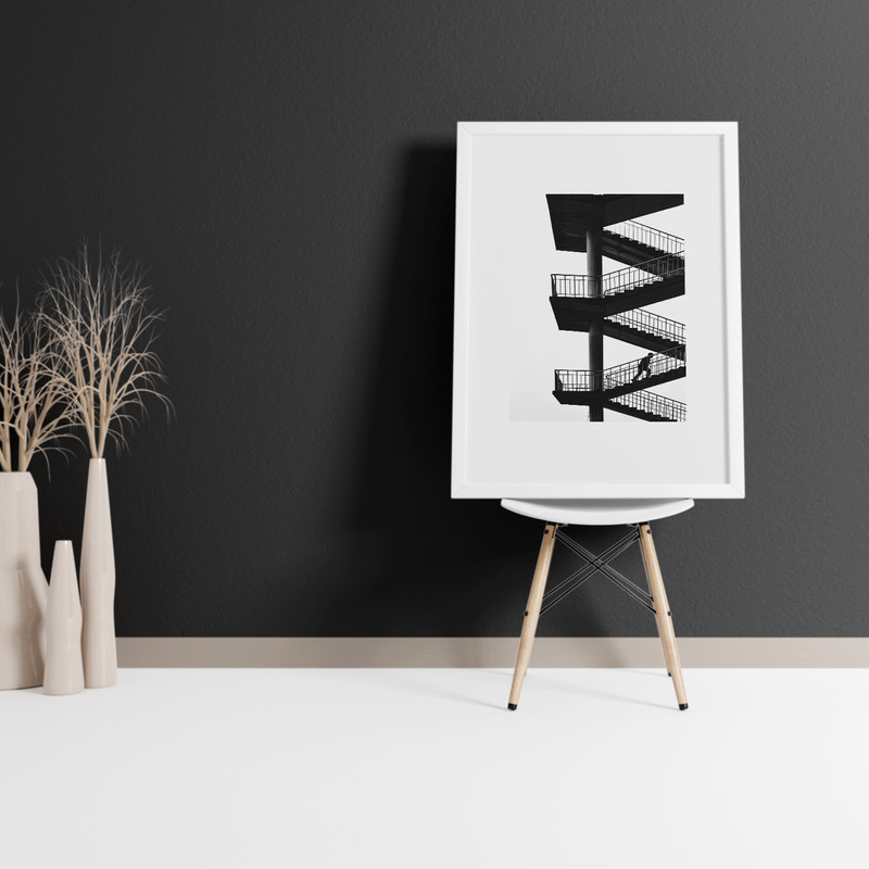 تابلو طرح پله مارپیچ کد 517 | دنیای قاب