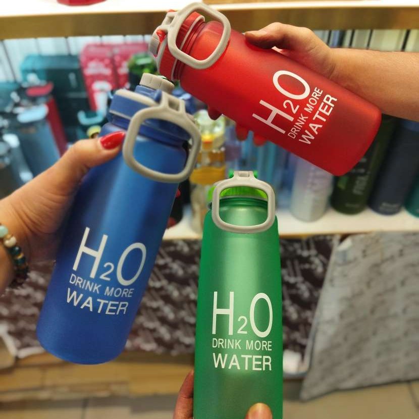 قمقمه H2O درب پیچی دارای جا یخی حجم 600 میل بدنه نشکن