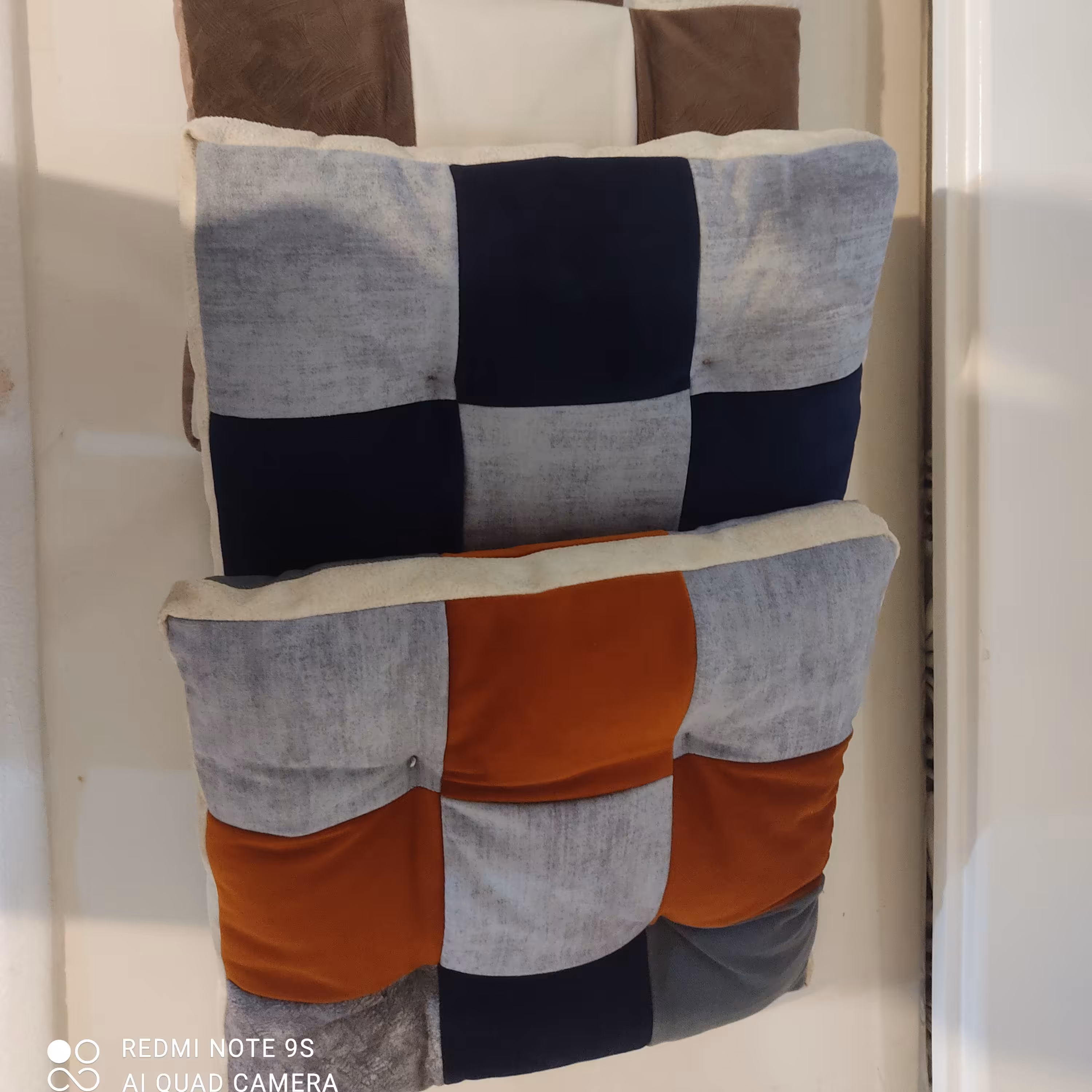 تشکچه بسته دوتایی مخصوص نشیمن در پارک و ماشین و... ارسال رایگان