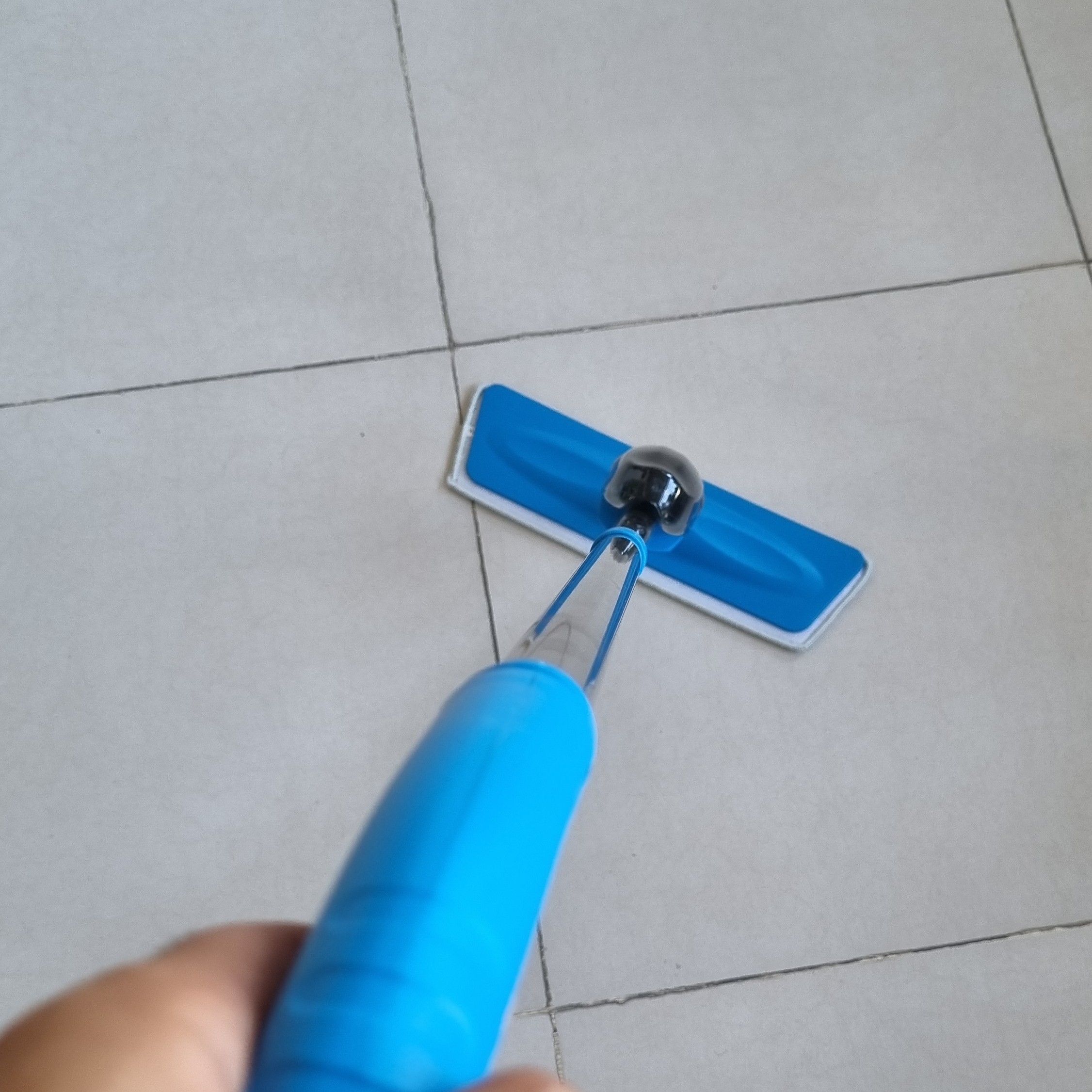 تی  اسپری دار  وارداتی 