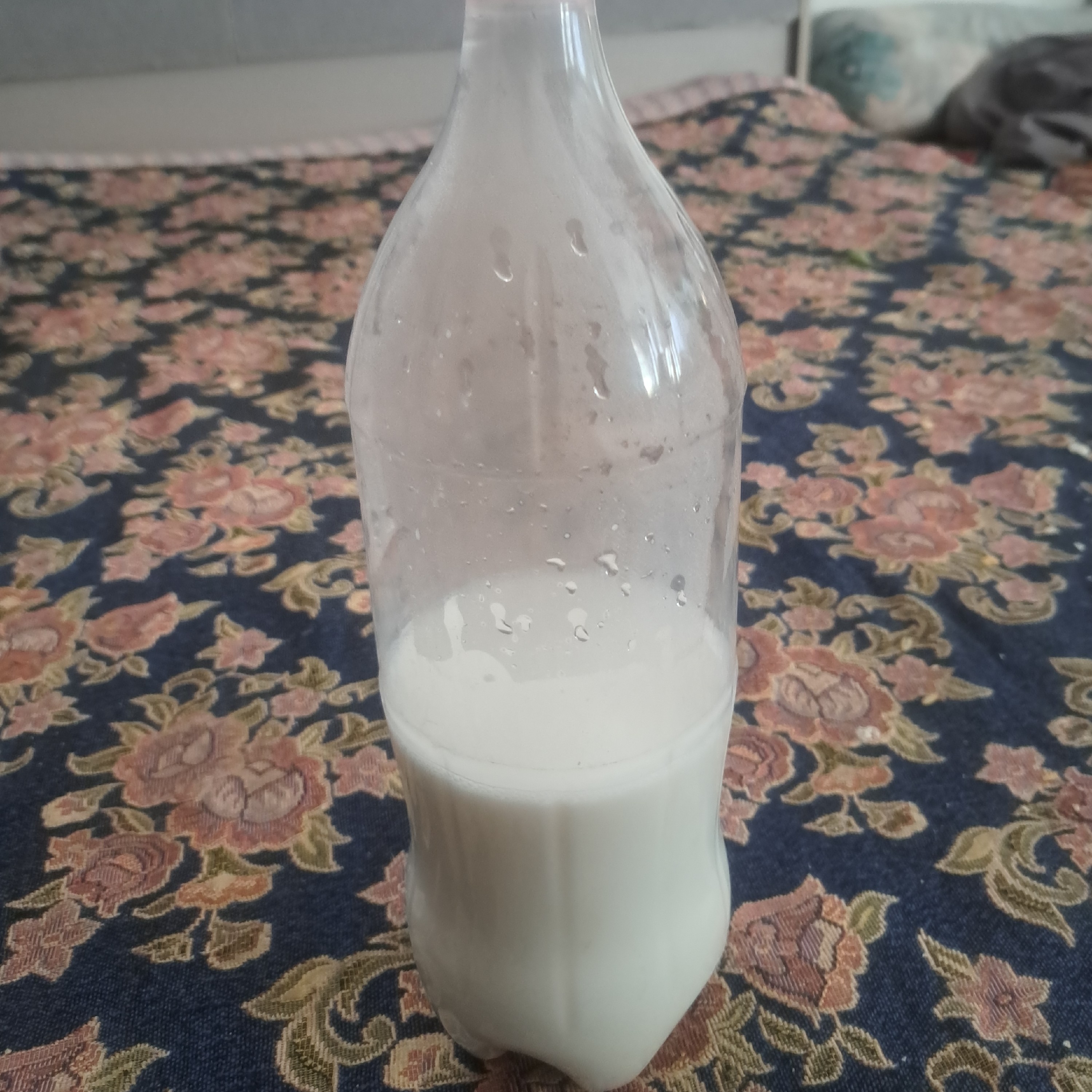 شیر الاغ (خر )،مصارف داروییبسیار زیاد گوگل سرچ نمایید ،صددرصد خالص و کاملا بهداشتی