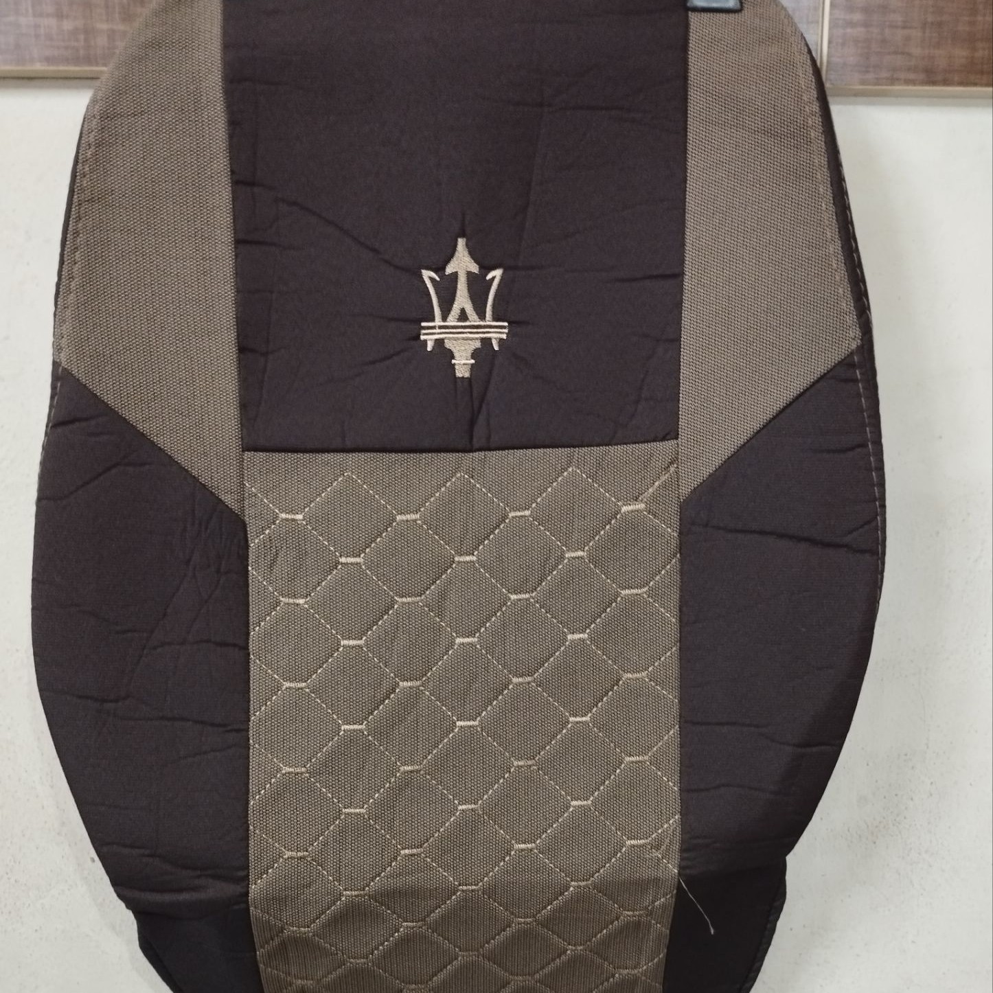 روکش صندلی پژو 405قهوه ای مدل مازراتی جنس جودون الگو فابریک 