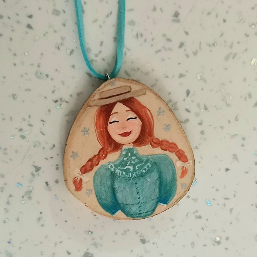 گردنبند چوبی