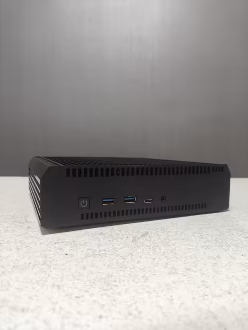 مینی کیس یونیوو مدل UNIVO UR1-K11(در حد نو )نسل 11