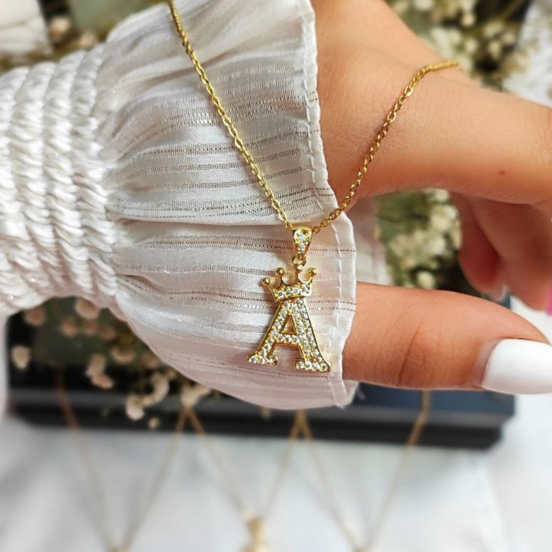 گردنبند حرف A استیل طلایی (ارسال رایگان)