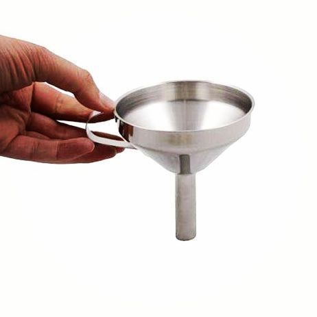 قیف استیل صافی دار