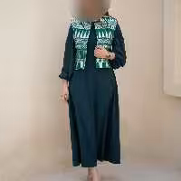 ست پیراهن و جلیقه تانیا 
یک ست شیک کاربردی  سبک و خنک
