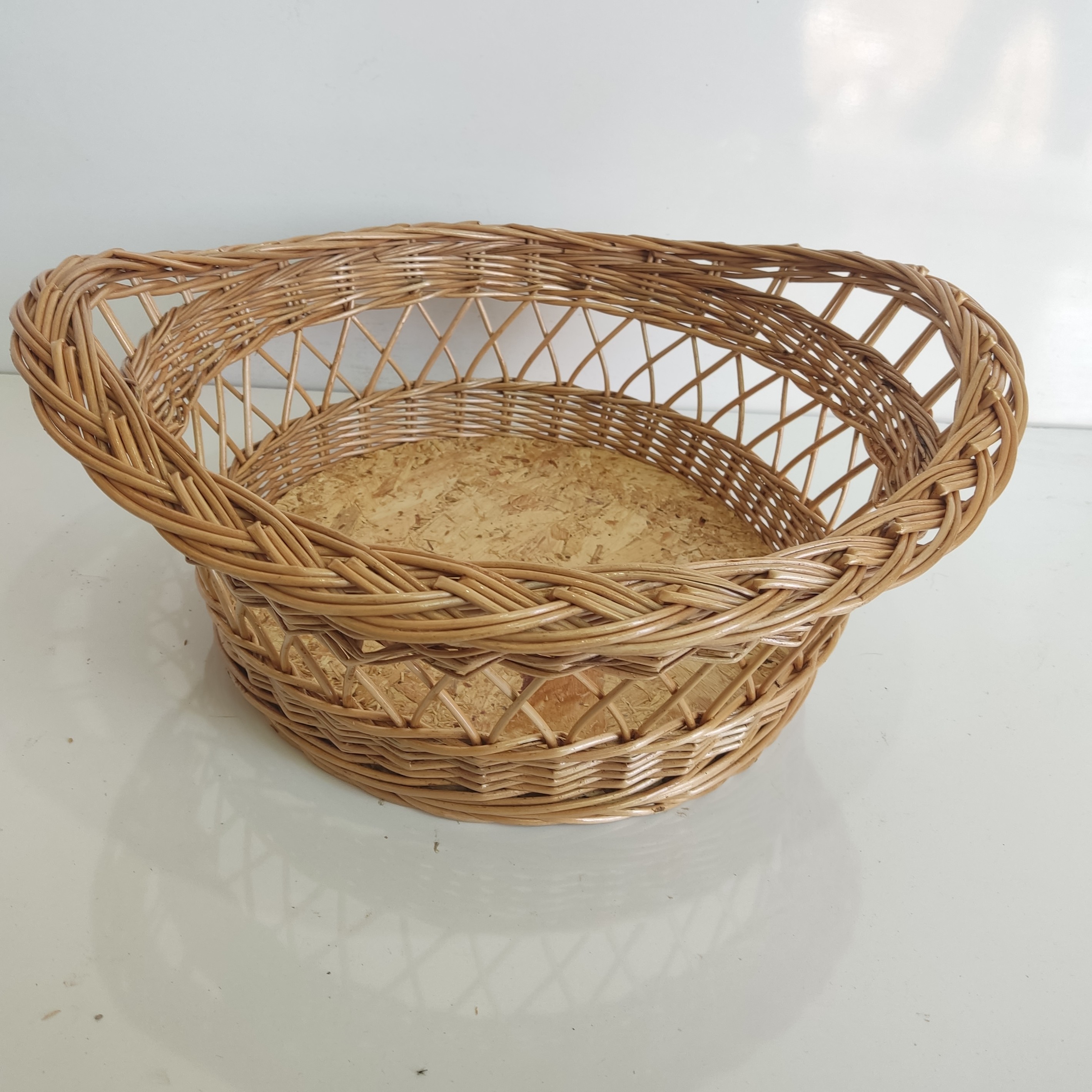 سبد میوه حصیری مروار  ریز بافت با قطر دهنه 35 و ارتفاع 12 سانت 