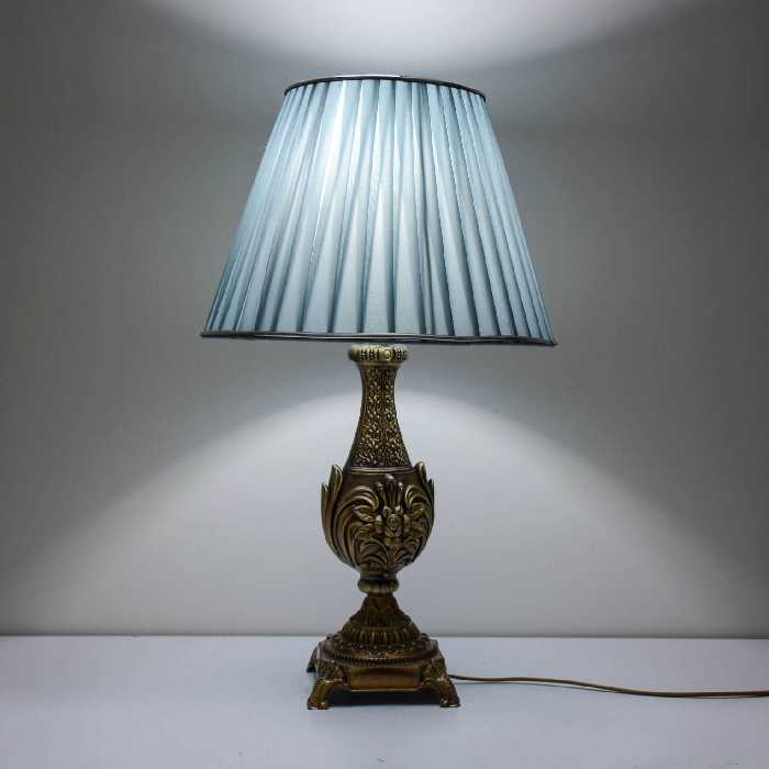 آباژور رومیزی مدل درباری