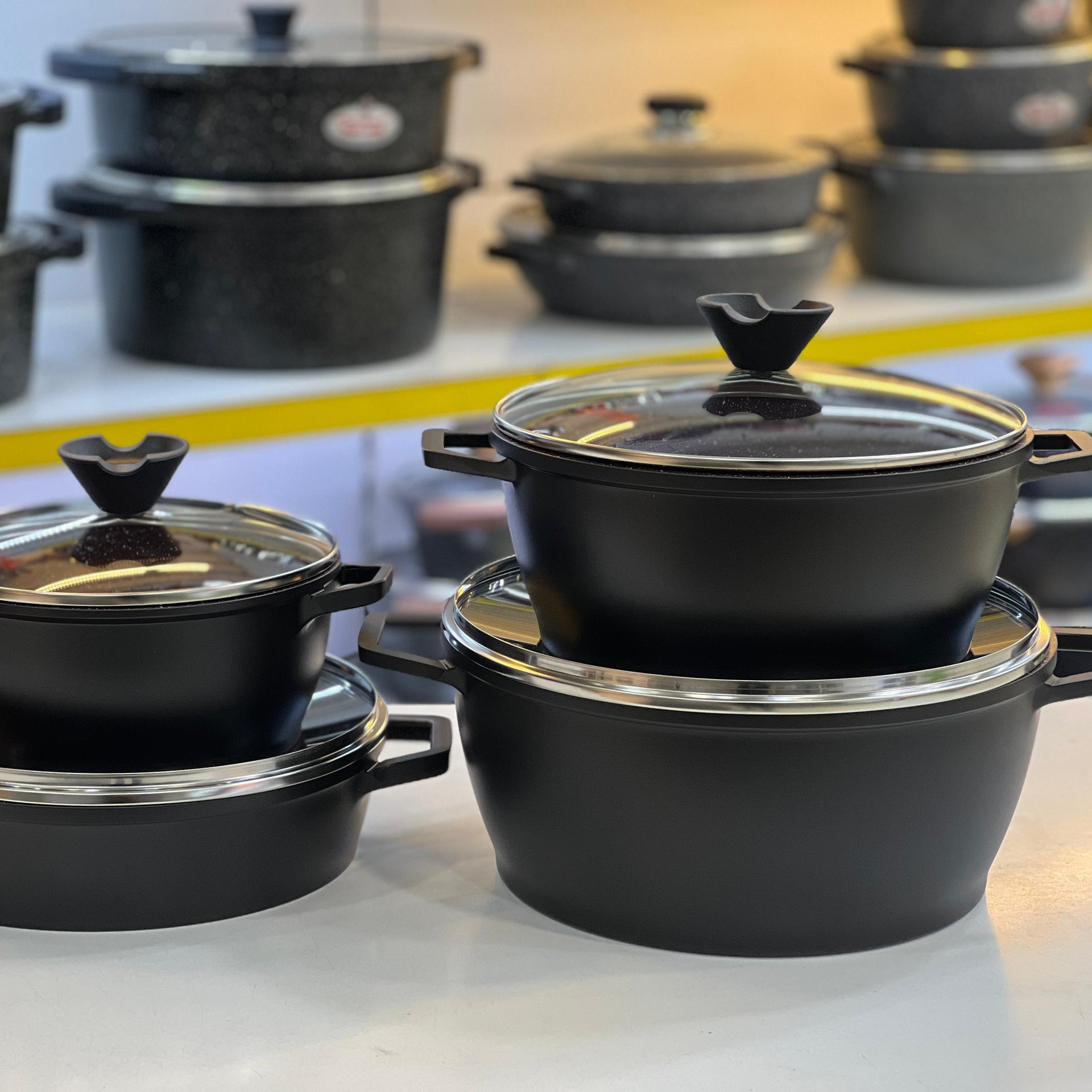 سرویس 8پارچه مدل ورونا کاندید