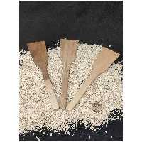 کفگیر لبه تخت 