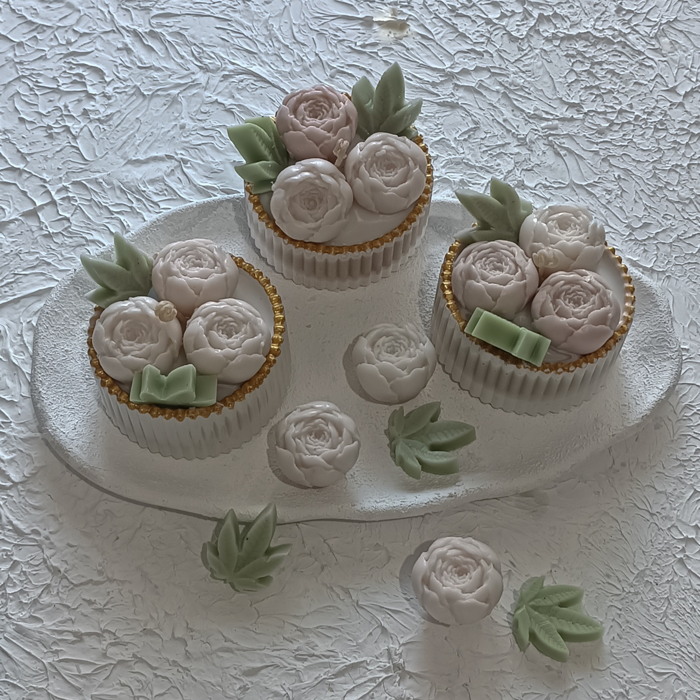 گیفت شمع پیونی بتنی