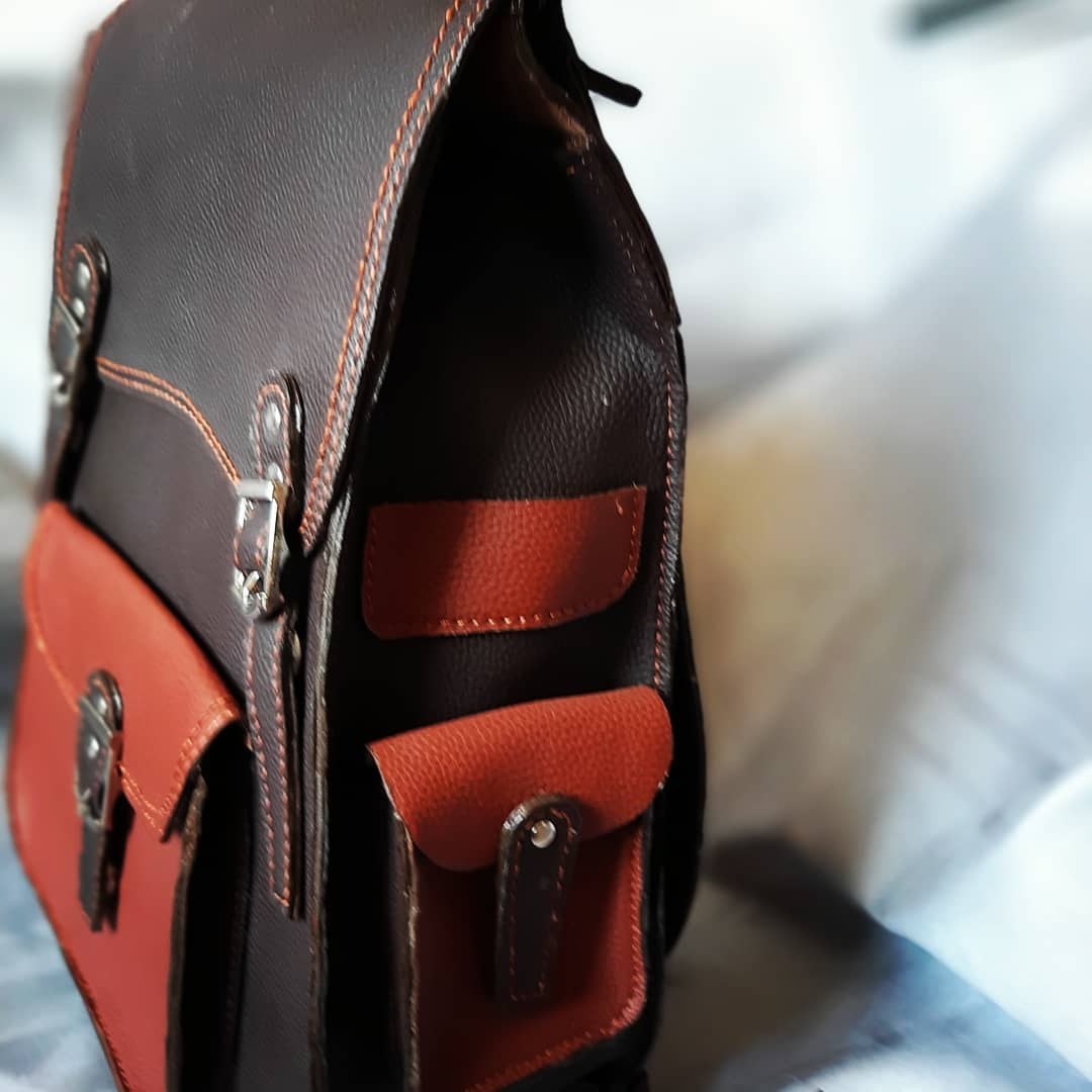 کوله چرم طبیعی
