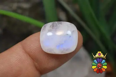سنگ ماه رنگین کمانی(لابرادوریت سفید)