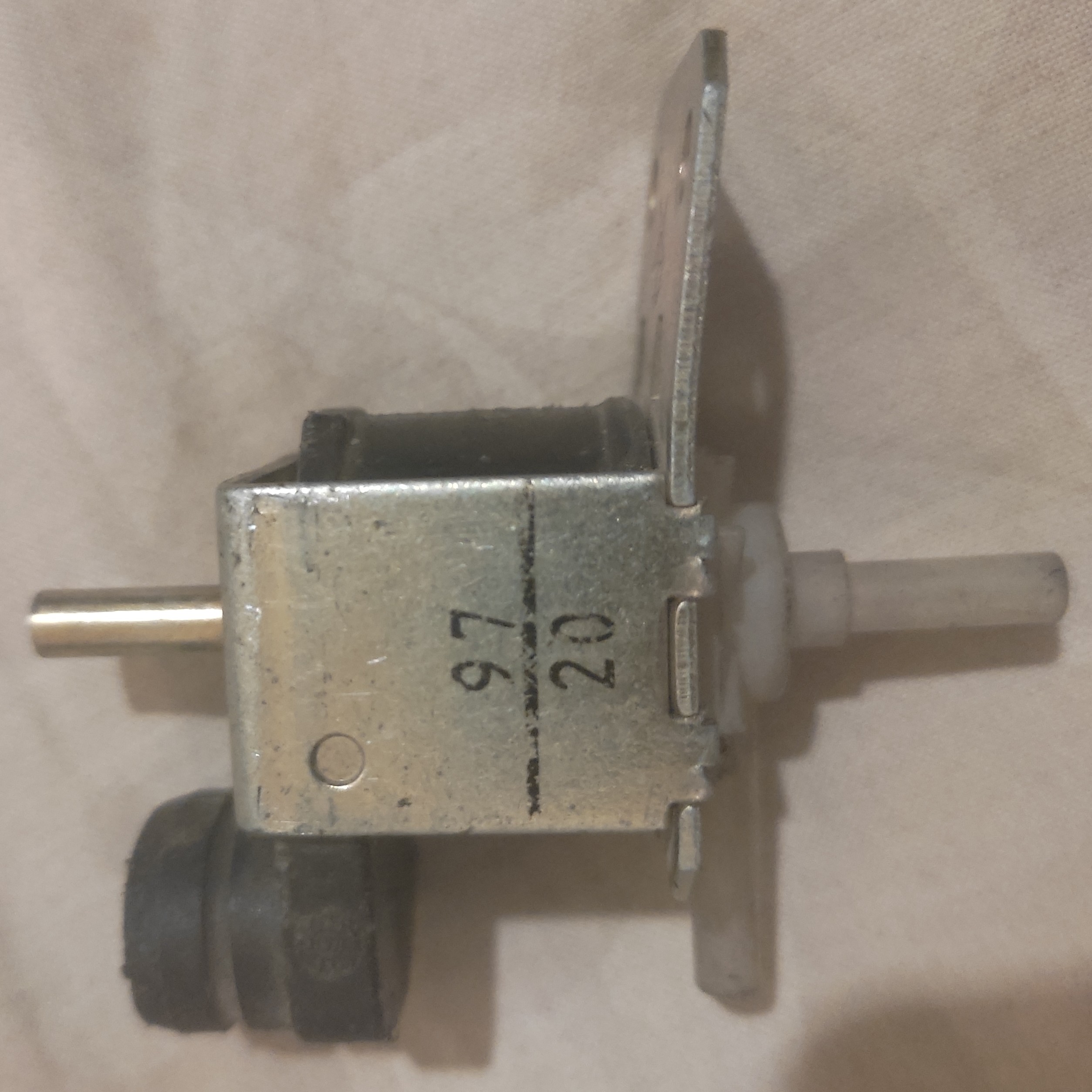 شیر برقی وکیوم کولر پژو 2000 سنسور کولر