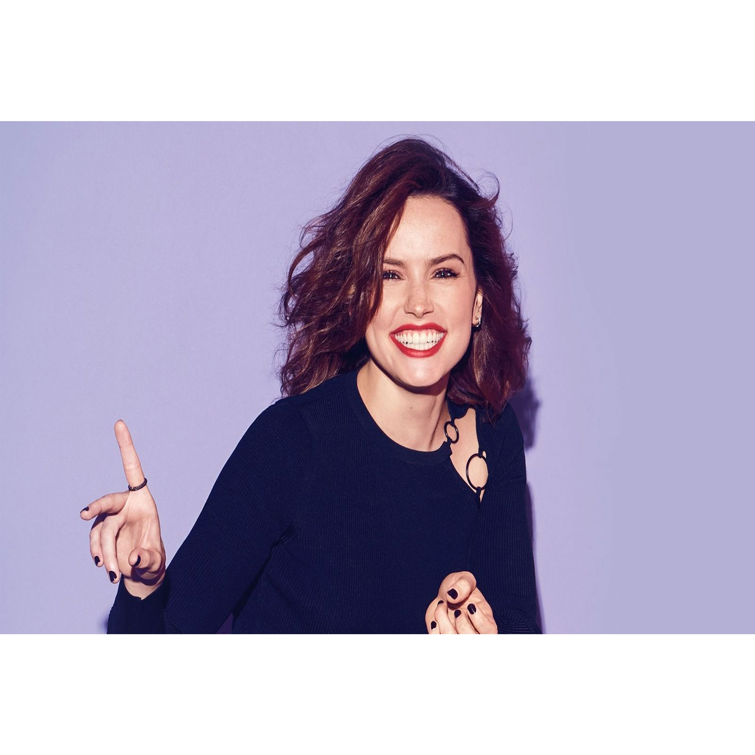 تابلو شاسی مدل بازیگر دیزی ریدلی T5959