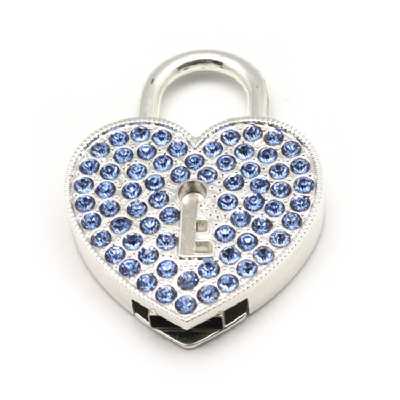 فلش مموری پرلیت یو اس بی طرح قفل قلبی کد w-49 ظرفیت ۳۲ گیگابایت